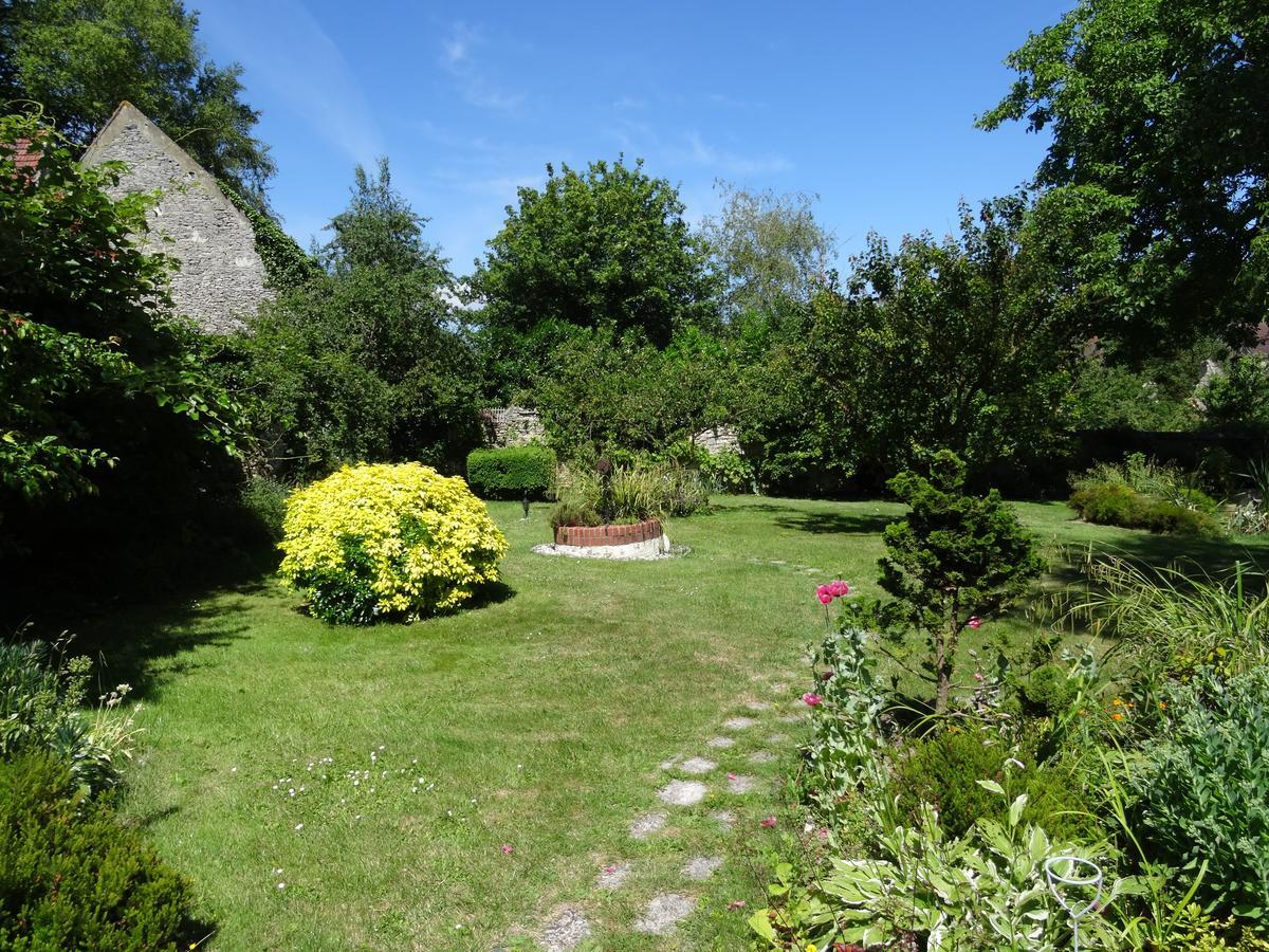 Au Relais De Chaussy Panzió Chaussy  Kültér fotó